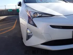 トヨタ プリウス