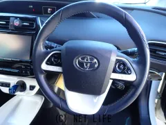 トヨタ プリウス