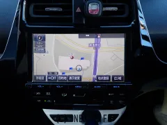 トヨタ プリウス