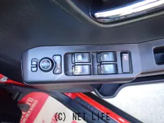 ダイハツ タフト