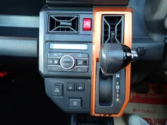 ダイハツ タフト