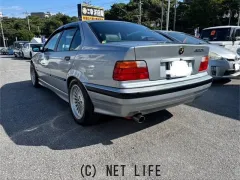 BMW 3シリーズ