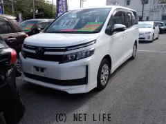 トヨタ ヴォクシー