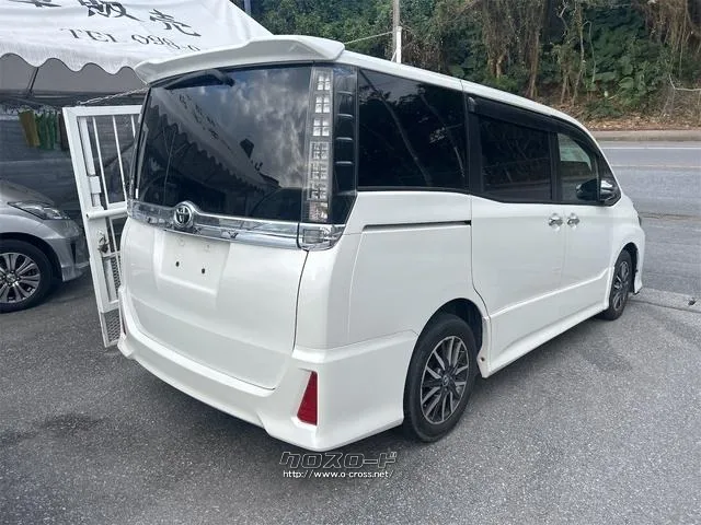 トヨタ ヴォクシー