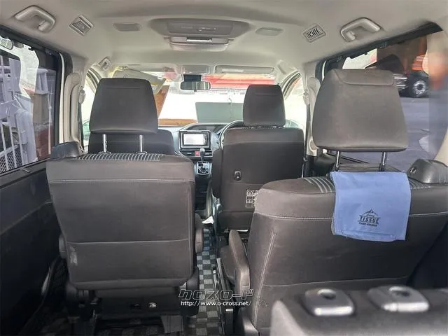 トヨタ ヴォクシー