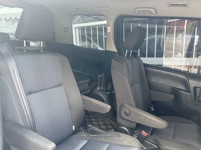 トヨタ ヴォクシー