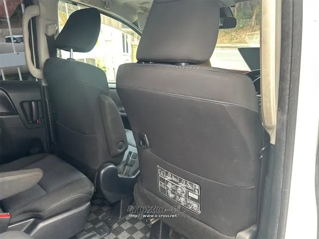 トヨタ ヴォクシー