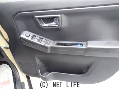 ダイハツ タフト