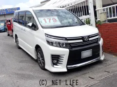 トヨタ ヴォクシー