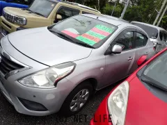 日産 ラティオ