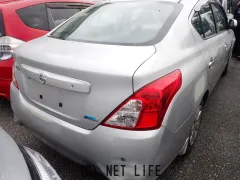 日産 ラティオ