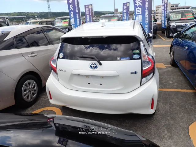 トヨタ アクア