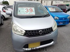 日産 デイズ