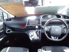 トヨタ シエンタ