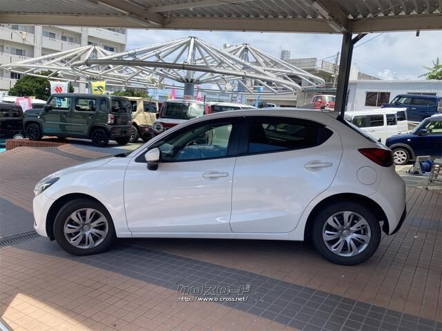マツダ デミオ 1.5 15S・2019(R1)年式・スノーフレイクホワイトパール