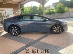 トヨタ プリウス