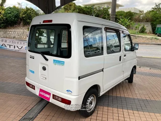 トヨタ ピクシスバン