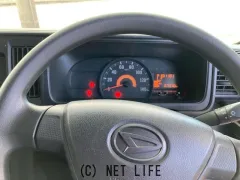 ダイハツ ハイゼットカーゴ
