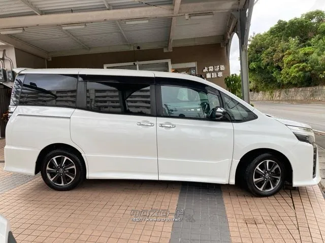 トヨタ ヴォクシー