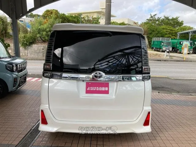 トヨタ ヴォクシー