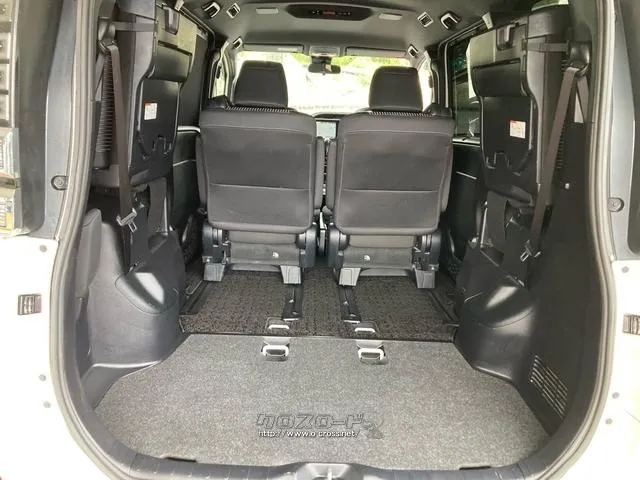 トヨタ ヴォクシー