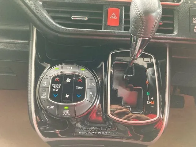 トヨタ ヴォクシー