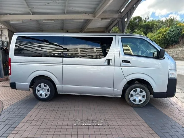 トヨタ ハイエースバン