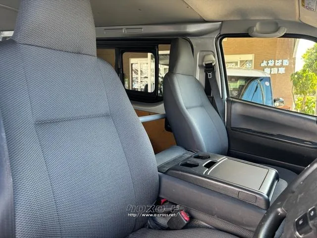 トヨタ ハイエースバン