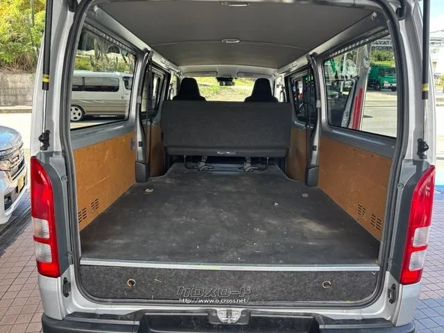 トヨタ ハイエースバン