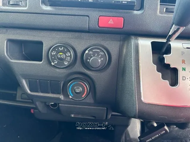 トヨタ ハイエースバン