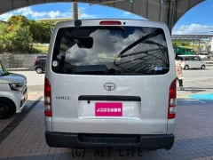 トヨタ ハイエースバン