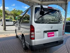 トヨタ ハイエースバン