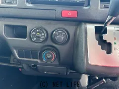 トヨタ ハイエースバン