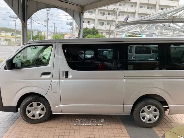 トヨタ ハイエースバン
