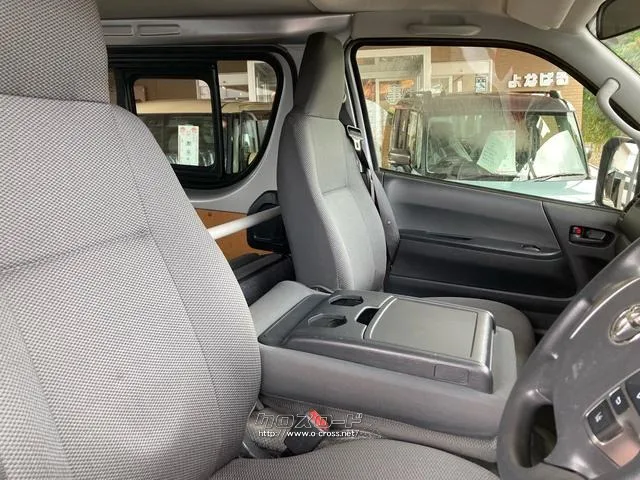 トヨタ ハイエースバン