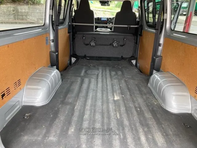 トヨタ ハイエースバン