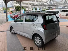 ダイハツ ミライース