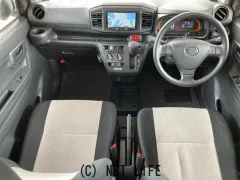 ダイハツ ミライース