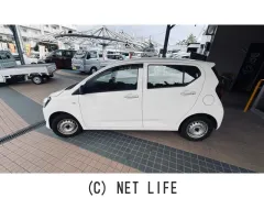 ダイハツ ミライース