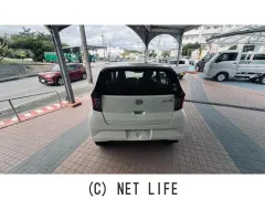 ダイハツ ミライース