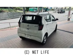 ダイハツ ミライース