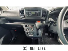 ダイハツ ミライース