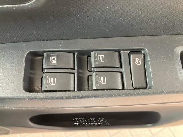 ダイハツ ミライース