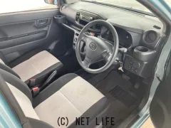 ダイハツ ミライース