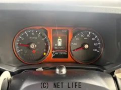 ダイハツ タフト