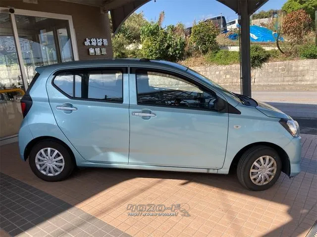 ダイハツ ミライース