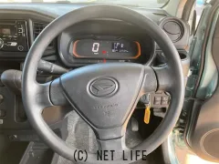 ダイハツ ミライース