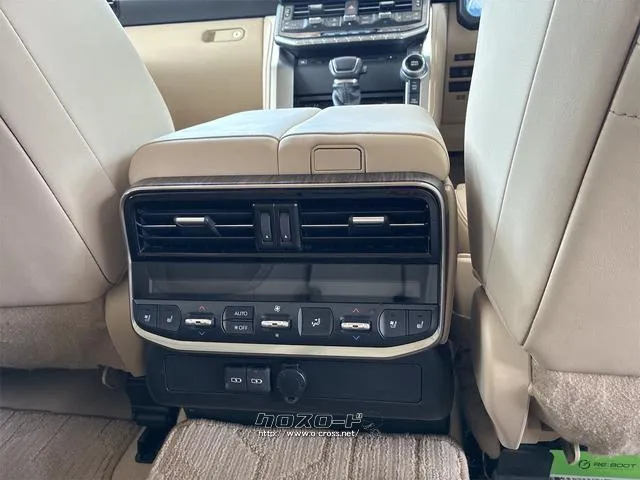 トヨタ ランドクルーザー300