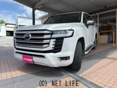 トヨタ ランドクルーザー300