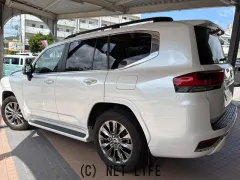 トヨタ ランドクルーザー300